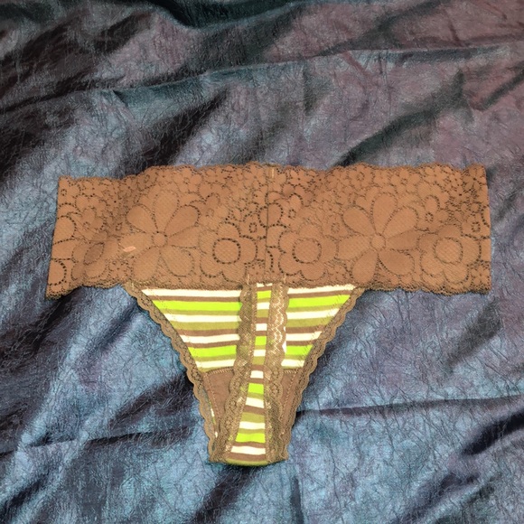 2 Size Small Thong Panties NWOT - Picture 2 of 7